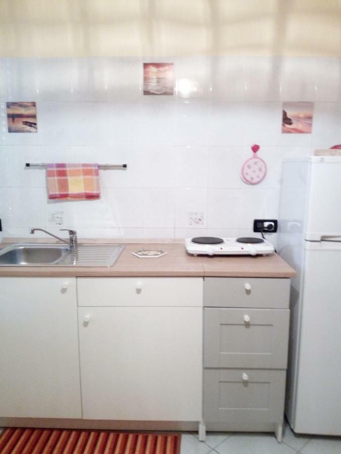 Apartamento Stylish Flat "Il Sole" Nova Milanese Exterior foto